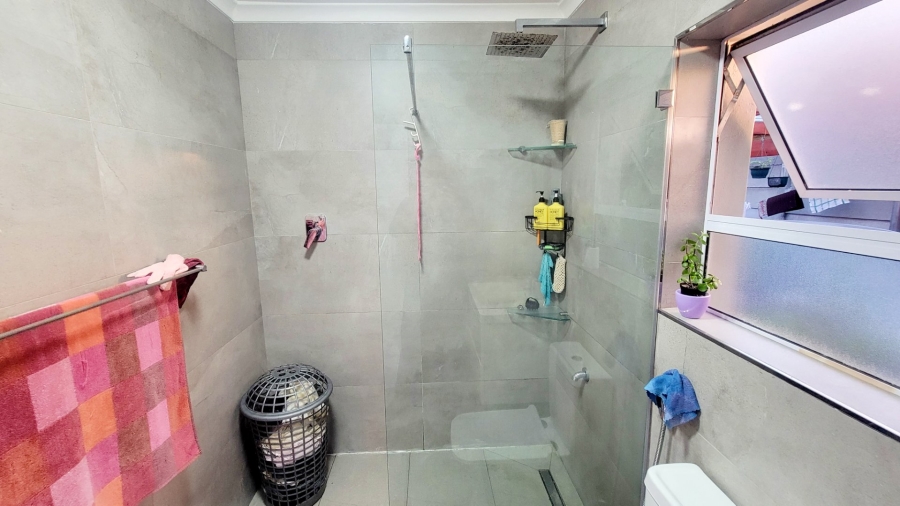 3 Bedroom Property for Sale in Strandfontein Western Cape